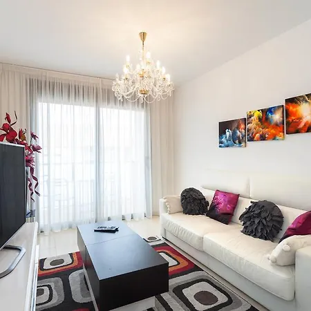 Bed And Go Lloret Apartmán *