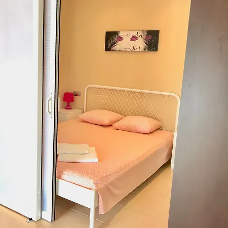 דירה Bed And Go Lloret *